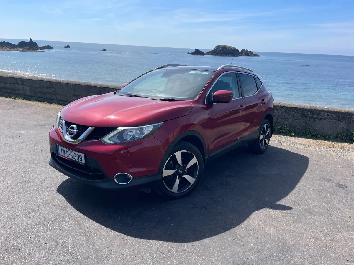 171 Nissan Qashqai SV Premium.. Full Serv History - Image 3