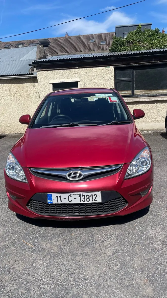 Hyundai i30 1.6L 2011 Diesel Automatic - Image 2