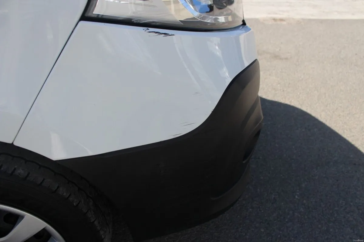 Renault Trafic TRAFIC SL27 BUSINESS ENERGY DC - TE - Image 2