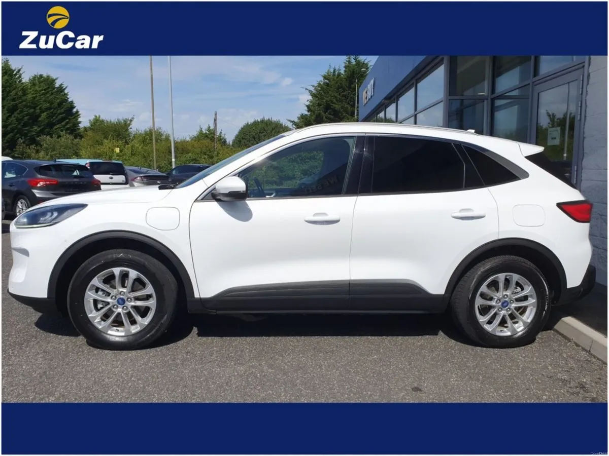 Ford Kuga 2.5 Duratec 225PS PHEV Titanium Auto - Image 3