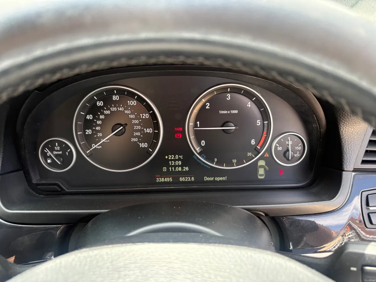 BMW 5-Series 2012 , diesel , manual - Image 2