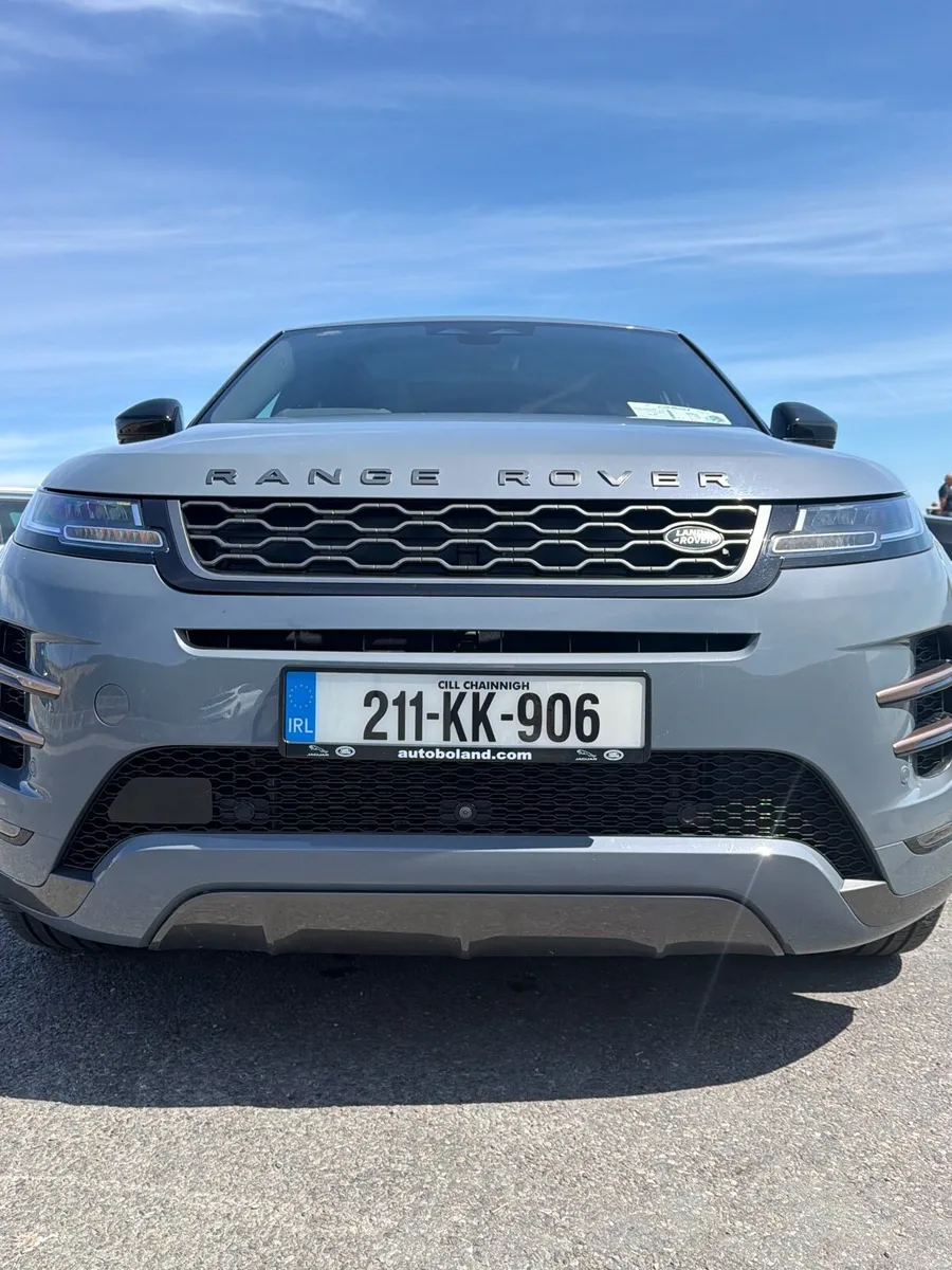 Land Rover Range Rover Evoque P300e R-Dynamic - Image 4
