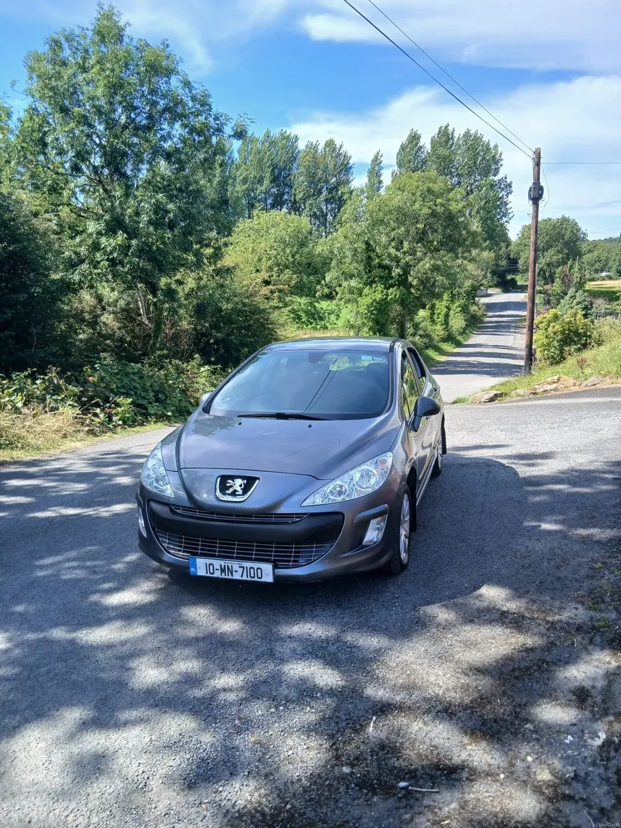 Peugeot 308 2010 - Image 1