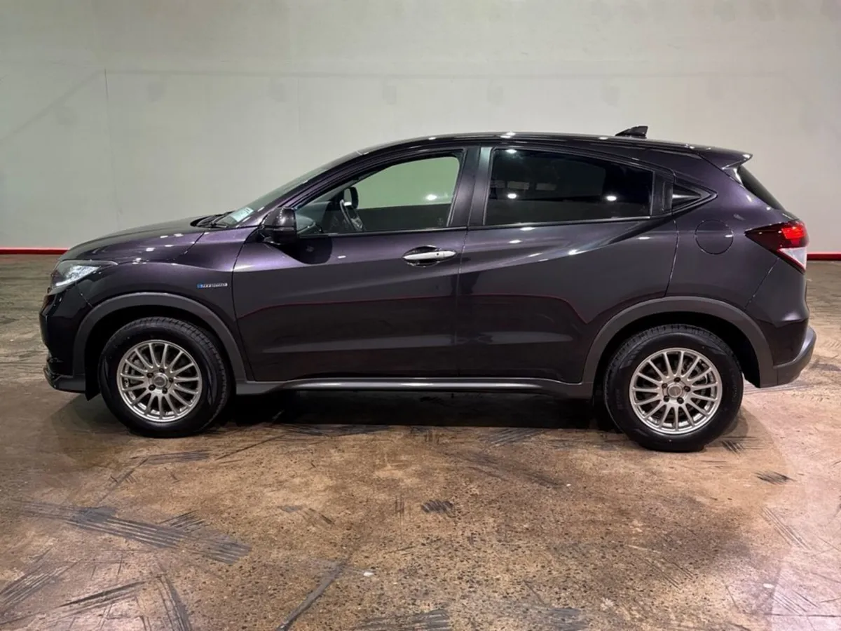 Honda Vezel HYBRID 1.5 AUTOMATIC - AFTERMARKET ALL - Image 6