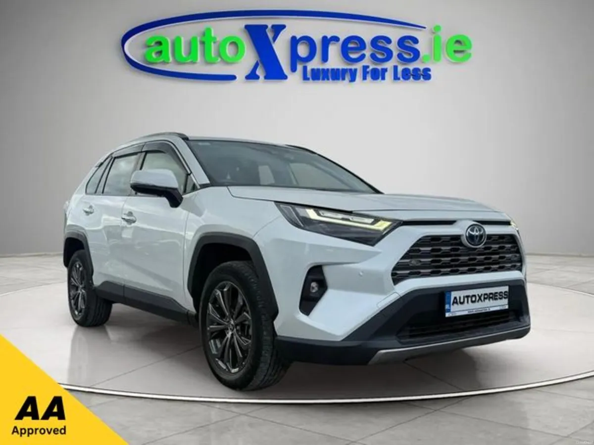 Toyota RAV4 **HIGH SPEC** 4WD HYBRID G, Reversing - Image 1