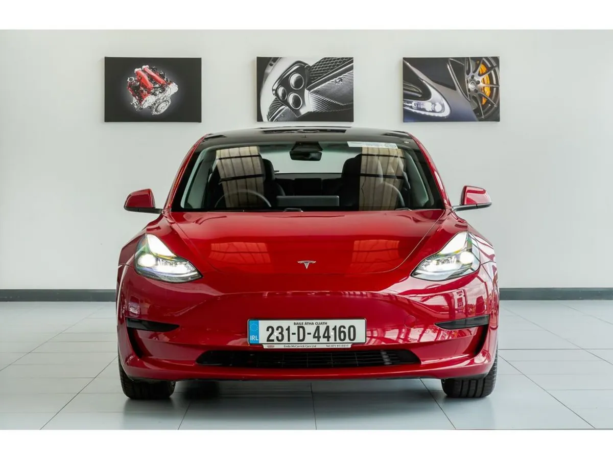 Tesla Model 3 RWD STANDARD RANGE - Image 5