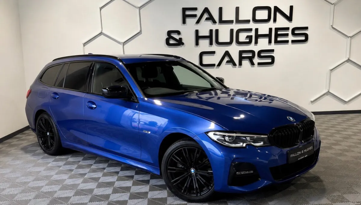 BMW 3 SERIES 330e XDRIVE M SPORT / TECH PACK - Image 1