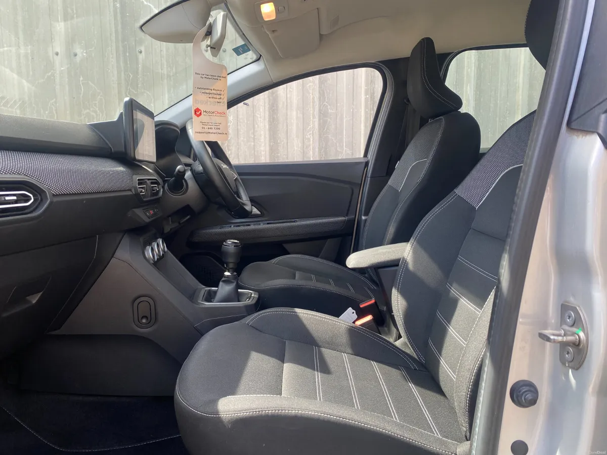 Dacia Jogger 2023//7 SEATER///FINACE AVAILABLE - Image 4