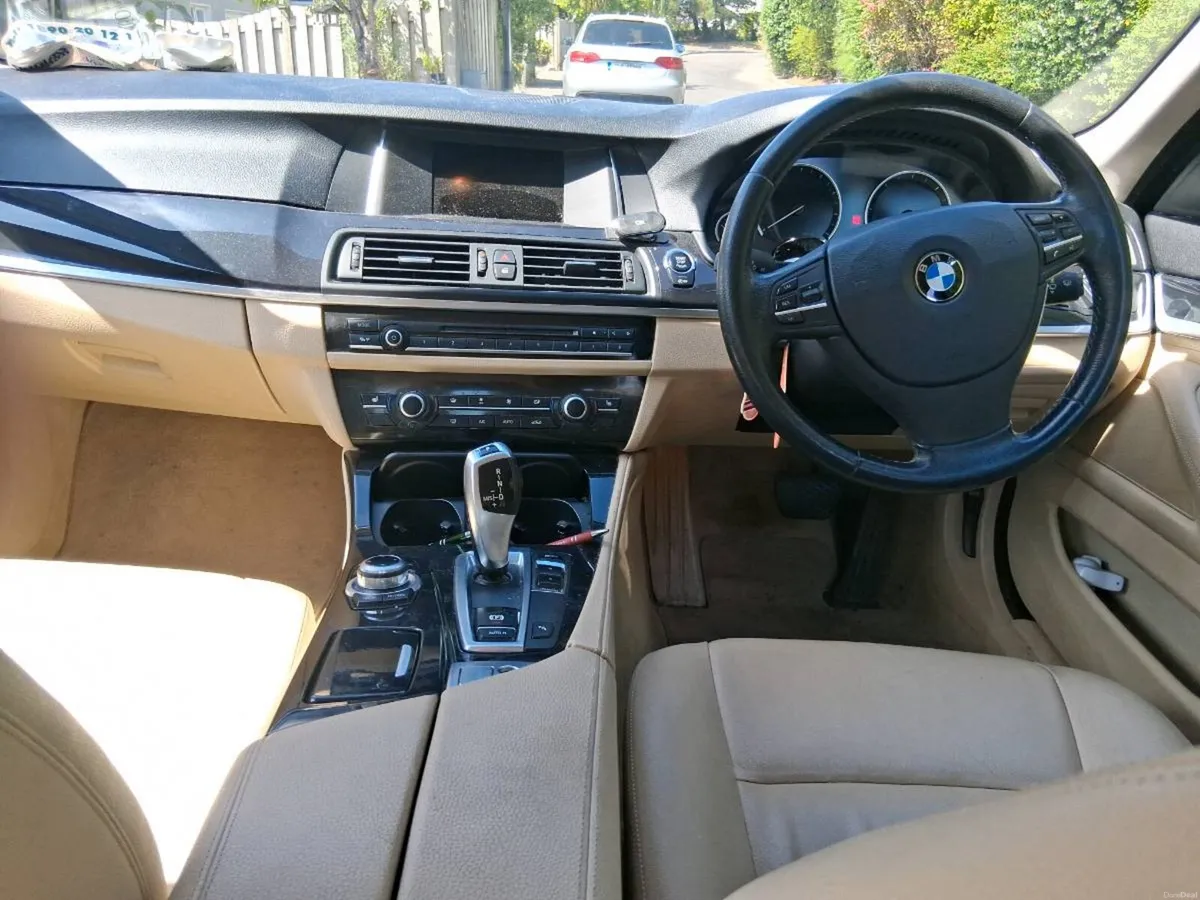 BMW 520 - Image 5