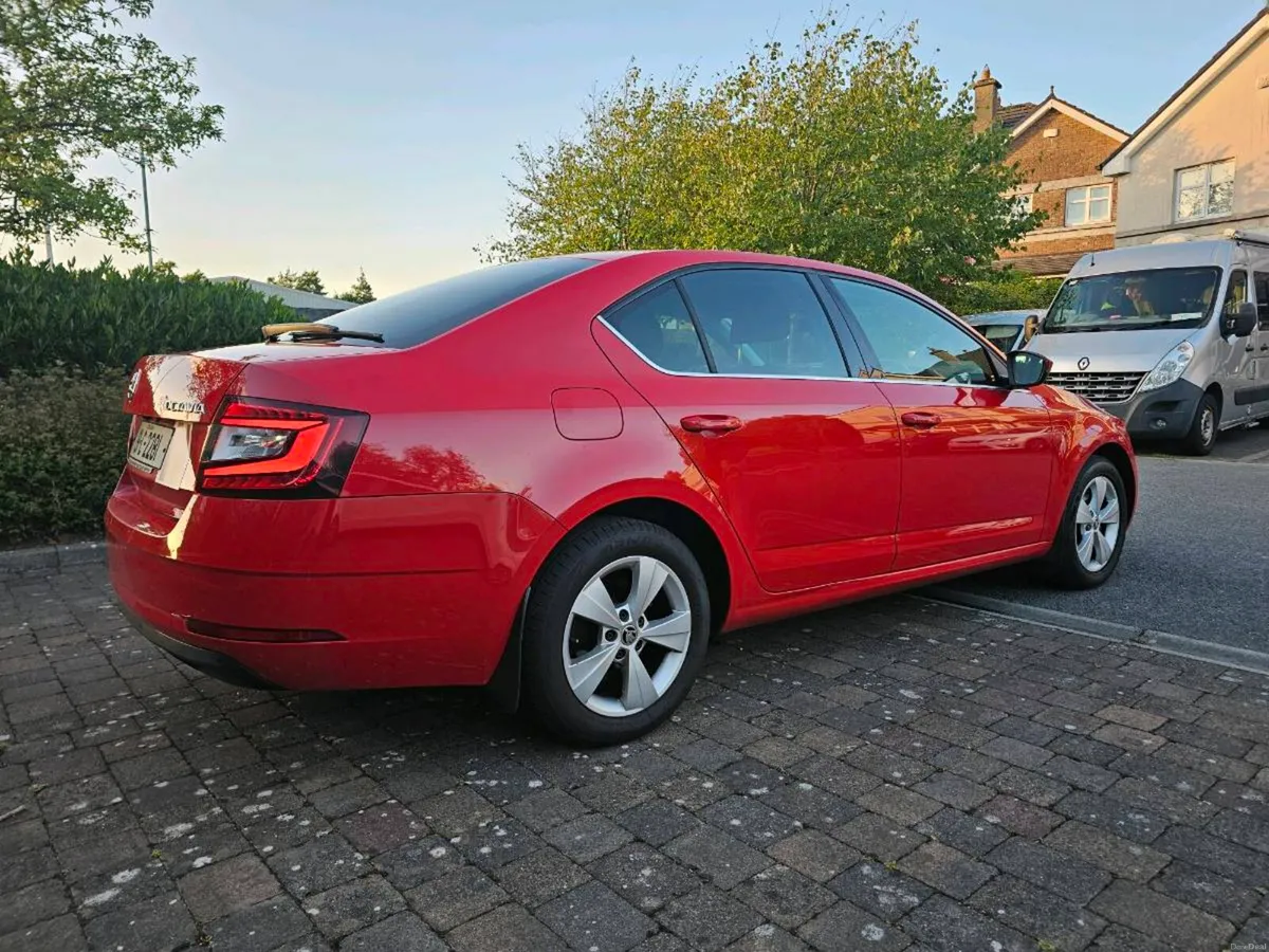 2019 Škoda Octavia 1L TSI Well maintained. - Image 5