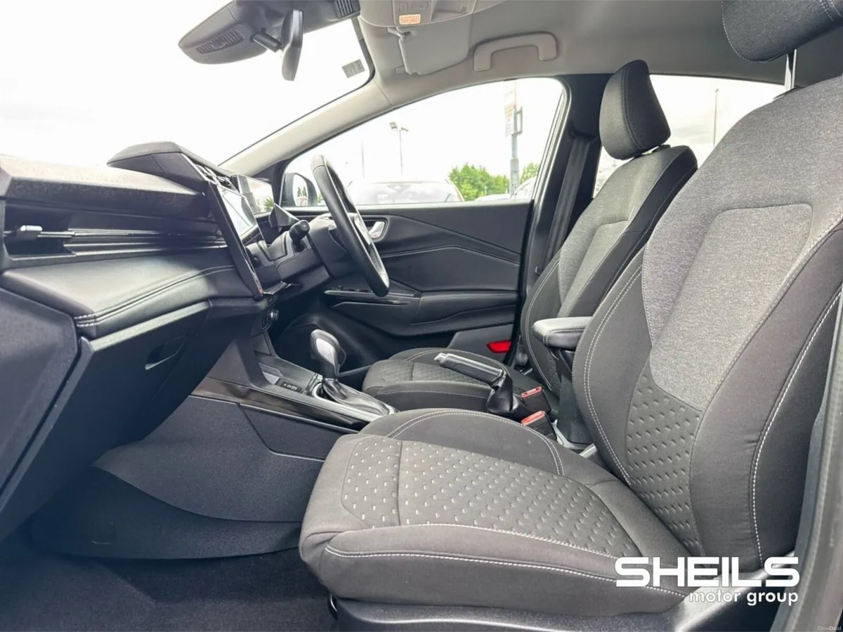 Ford Puma 1.0L EcoBoost Hybrid 125PS Titanium Auto - Image 5