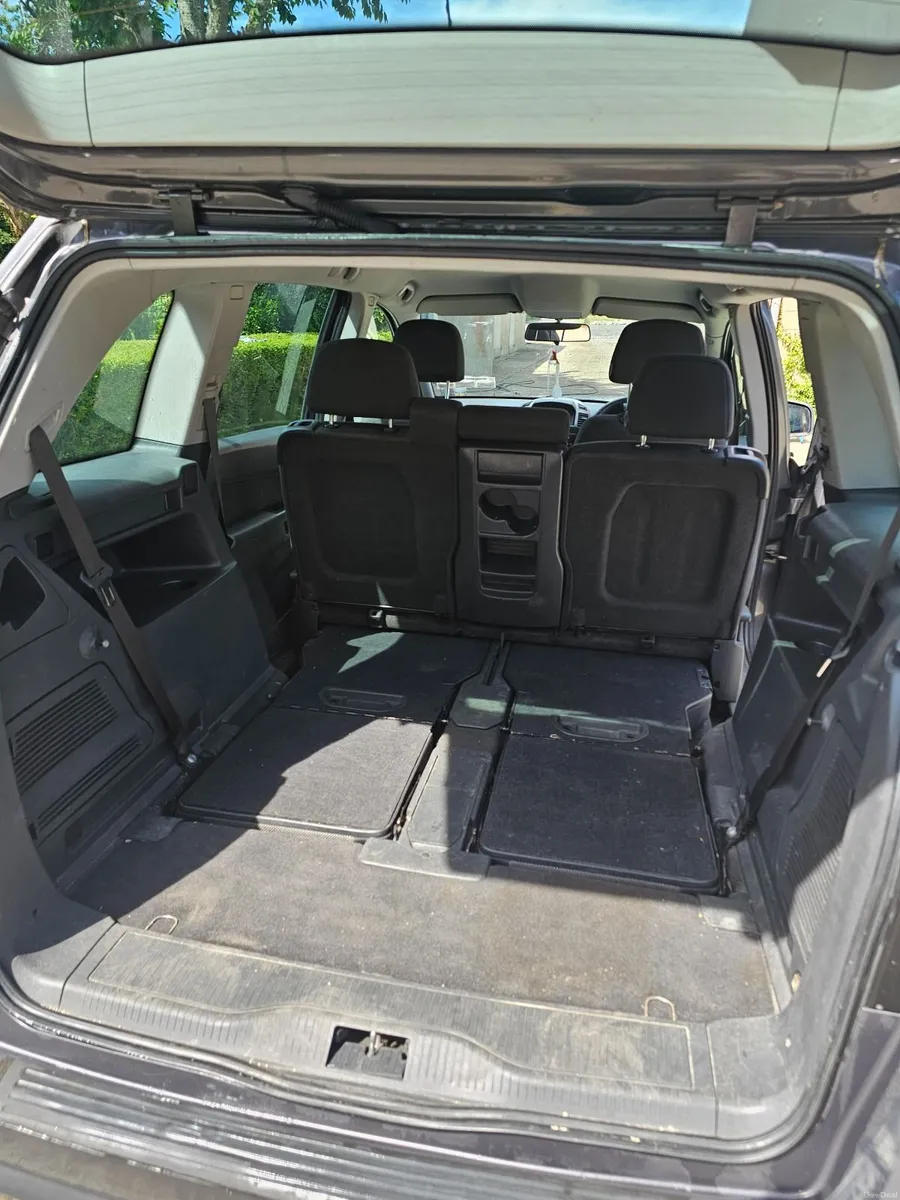 Vauxhall Zafira 2011 - Image 4