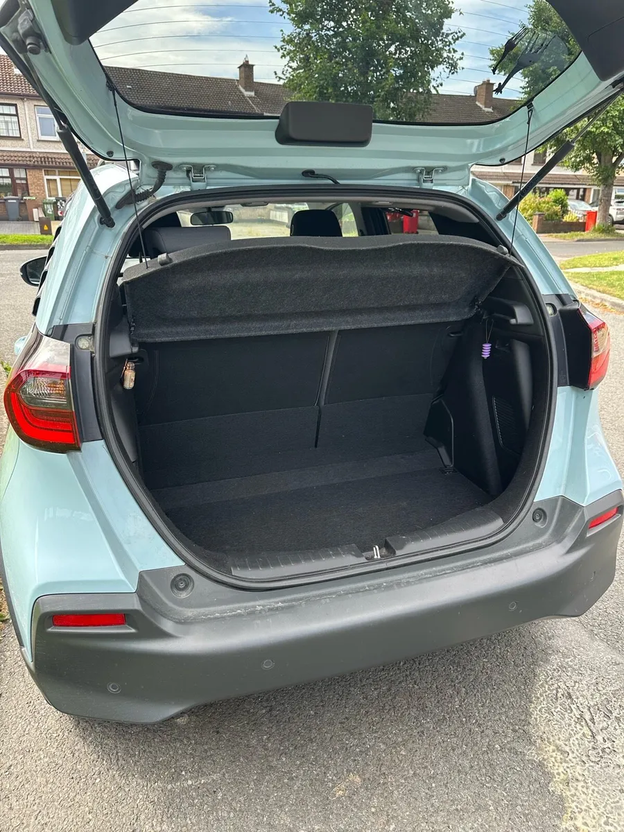 Car For Sale - Image 6