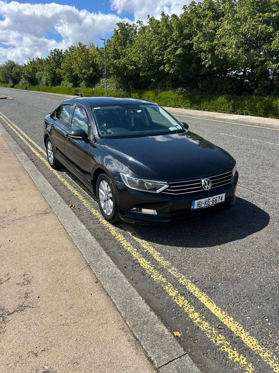 Volkswagen Passat 2016 - Image 1