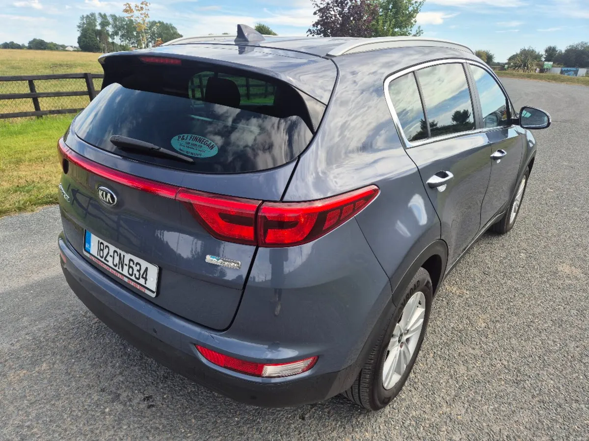 2018 (182) Kia Sportage 1.7L ISG 114BHP 5DR - Image 4