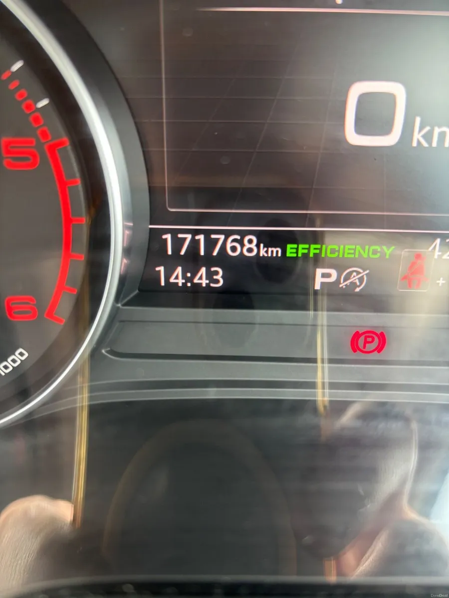 Quattro S-Tronic A4 Avant - 190PS - Image 6