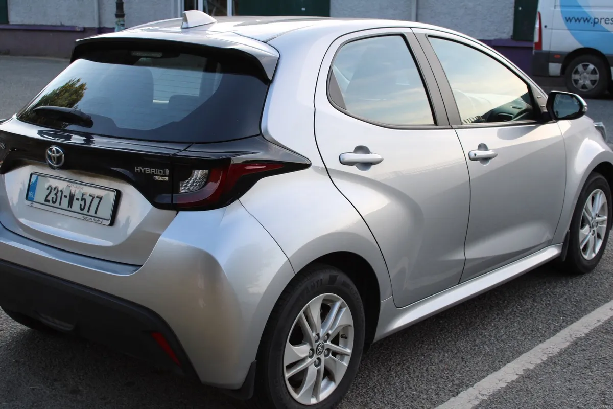 Toyota Yaris 2023 , 1 Owner , Irish car - Image 4