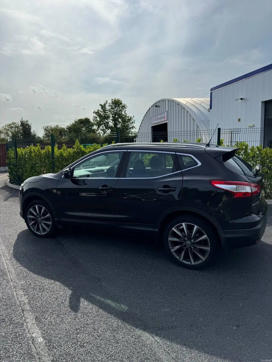 Nissan Qashqai SV - Image 3