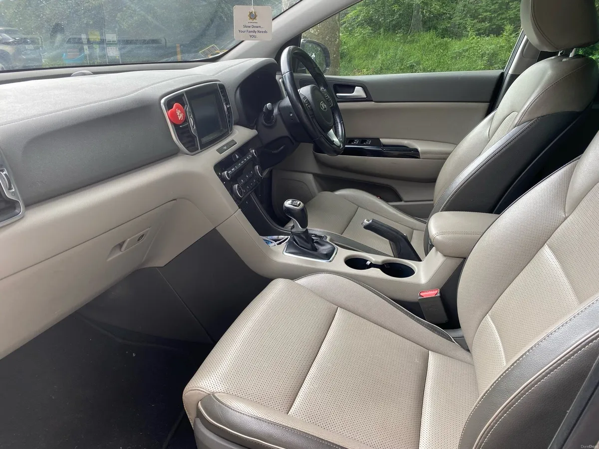 Kia Sportage - Image 2