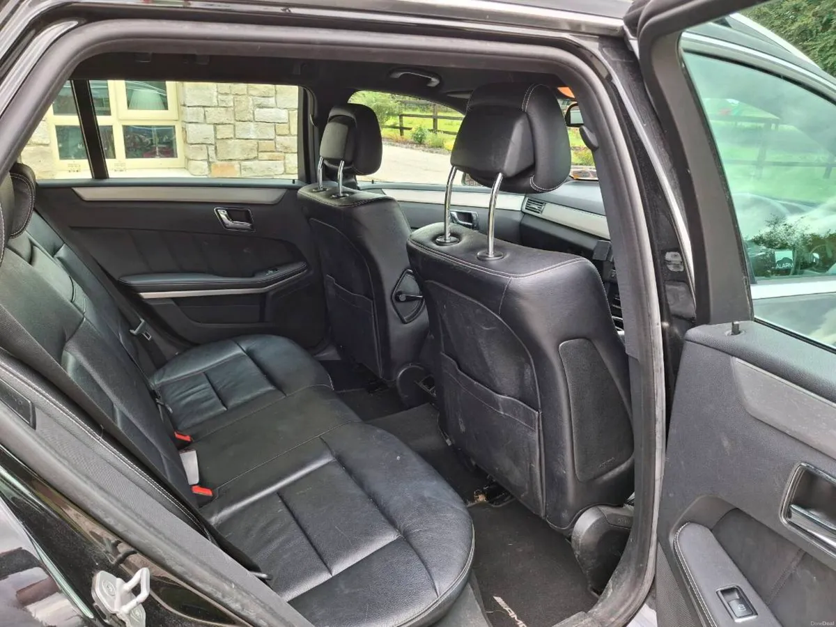 Mercedes E250 CDI Estate - Image 4