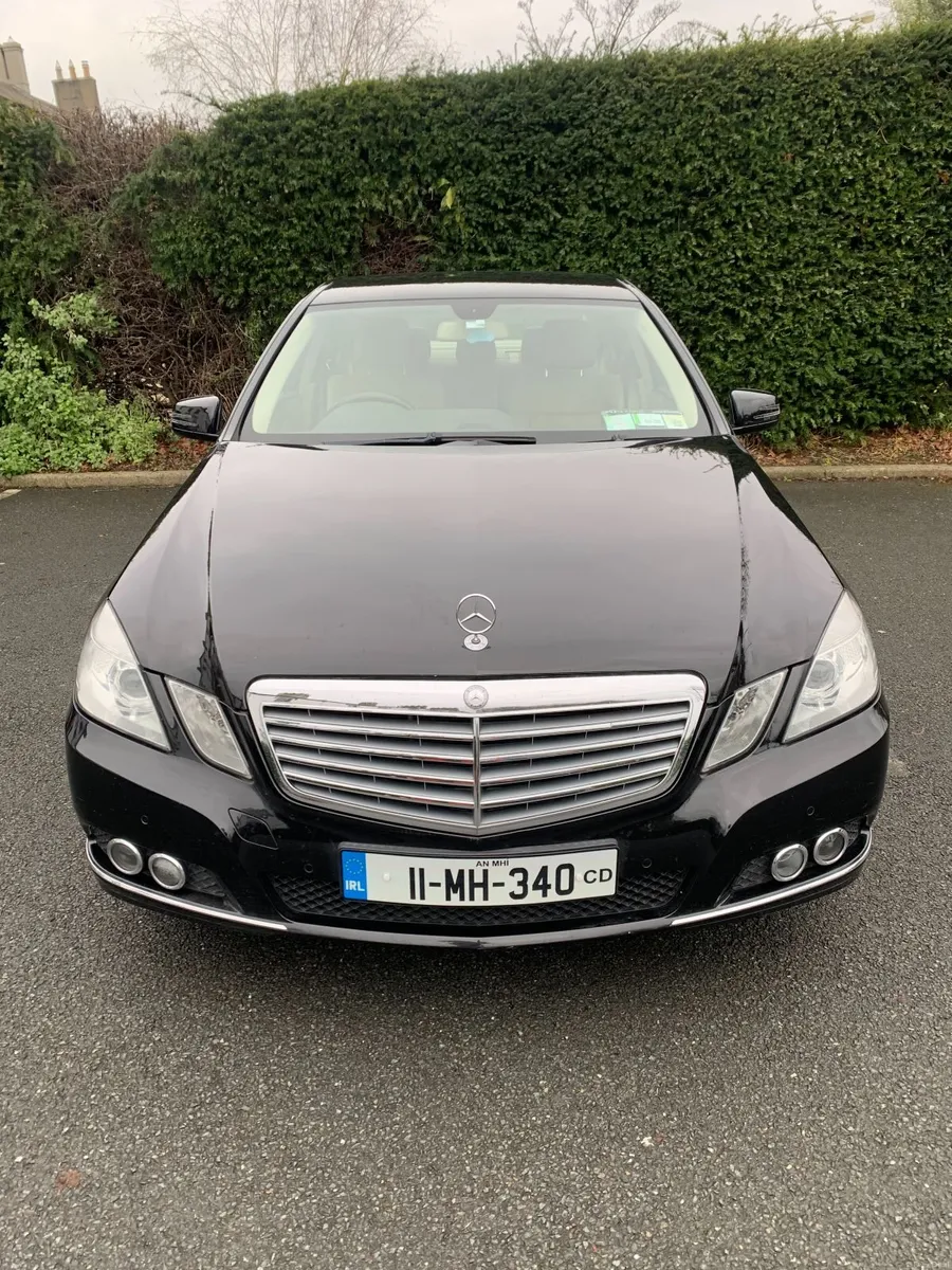 Mercedes-Benz E Class 220 CDI - Image 1