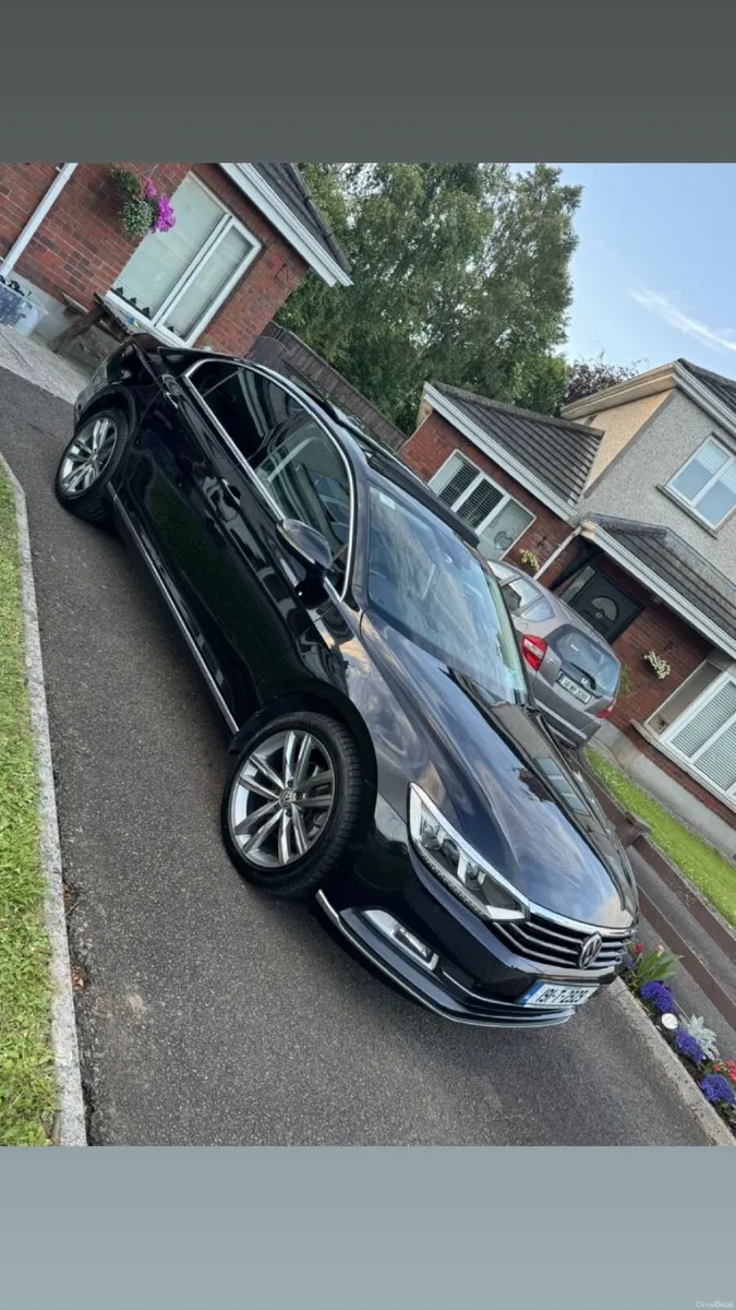 Volkswagen Passat 2019 - Image 1