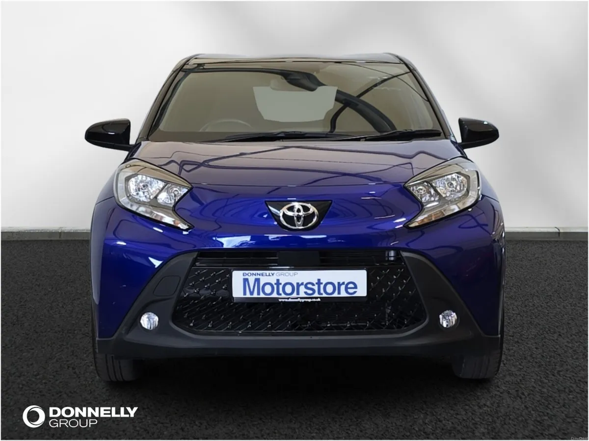 Toyota Aygo X Hatchback Edge - Image 6