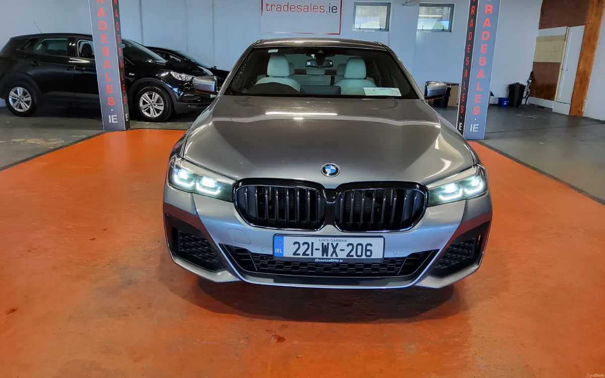 BMW 5-Series 2022 - Image 2