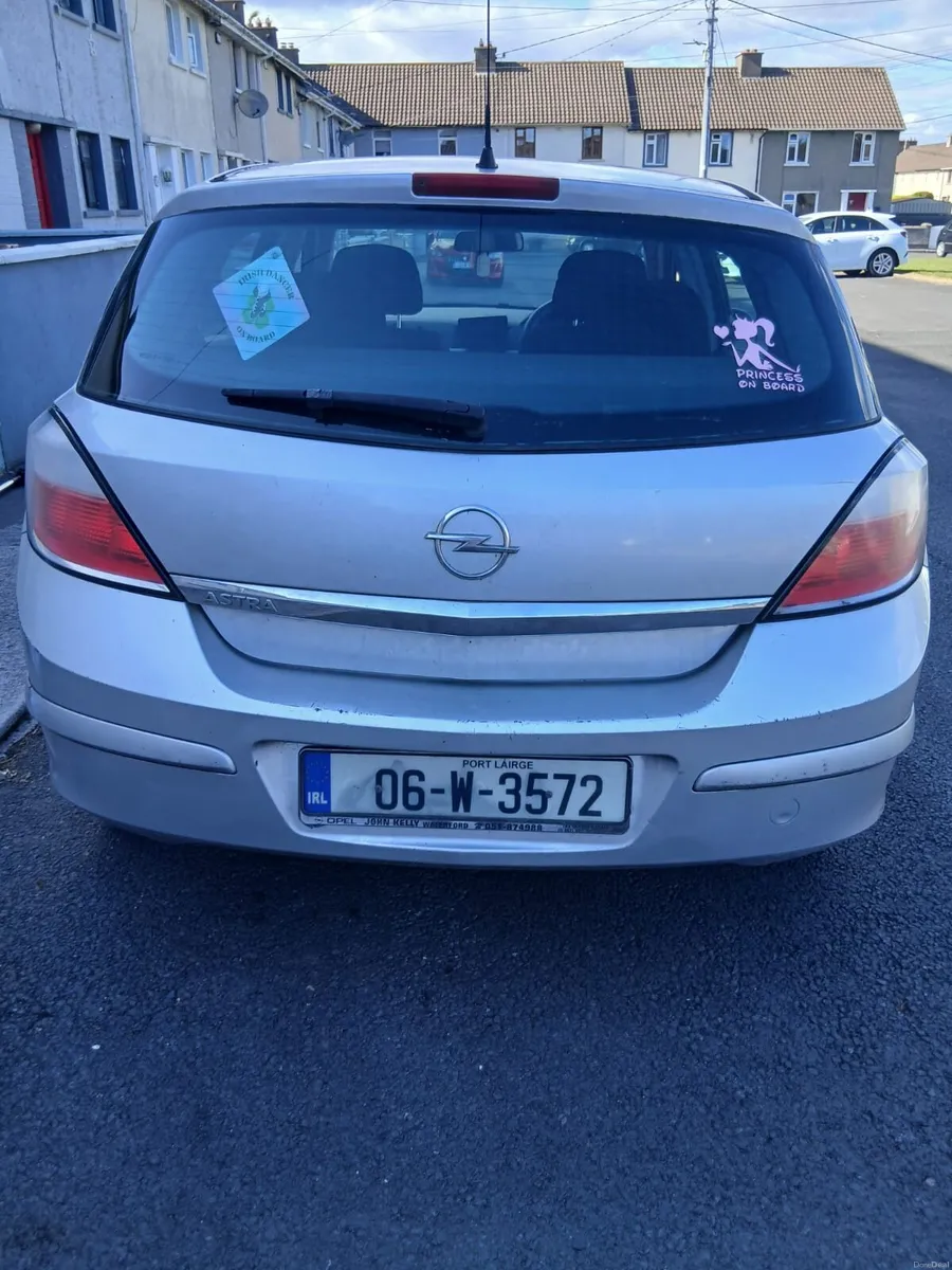 Car - Image 5