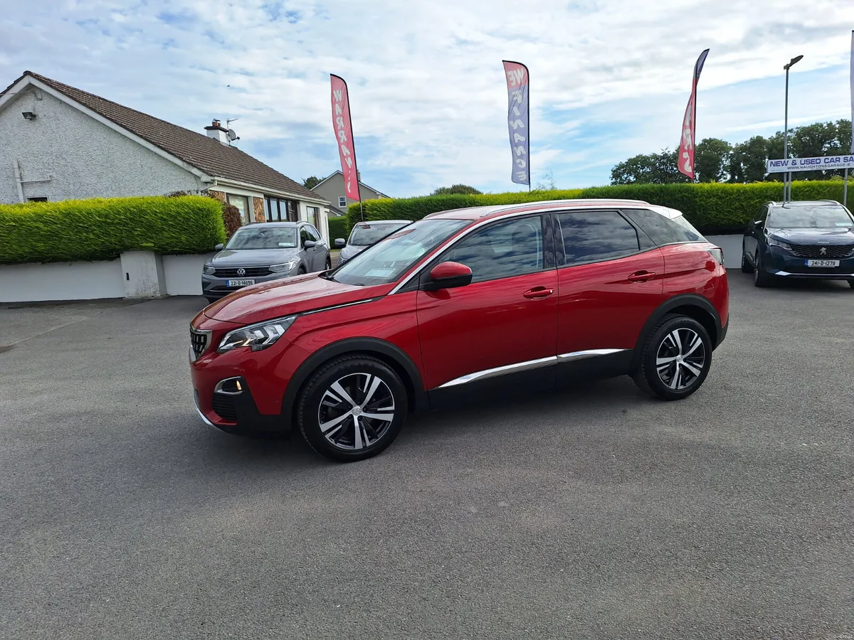 Peugeot 3008 1.5 HDI Allure *High Spec/Half Leathe - Image 5