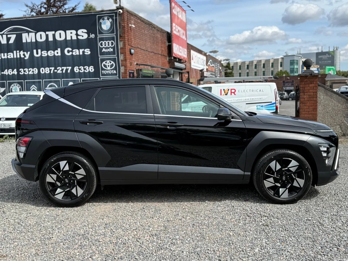 2024 Hyundai Kona 1.6 M HYBRID ELEGANCE AUTO - Image 2