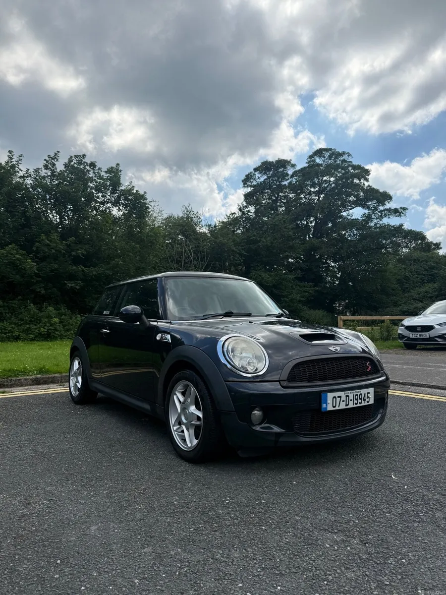 Mini Cooper 2007 - Image 1