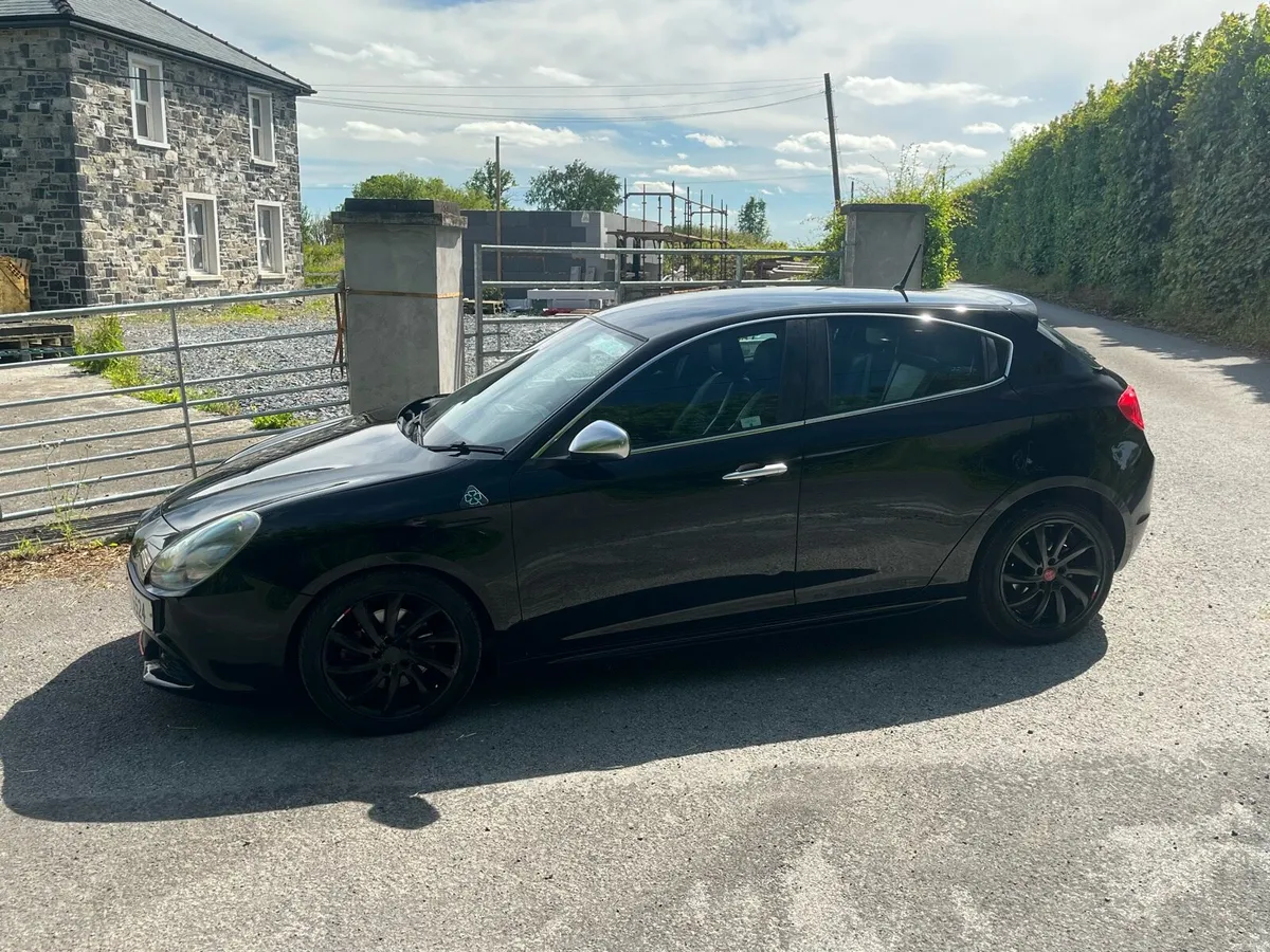 Alfa Romeo Giulietta Veloce - Image 3