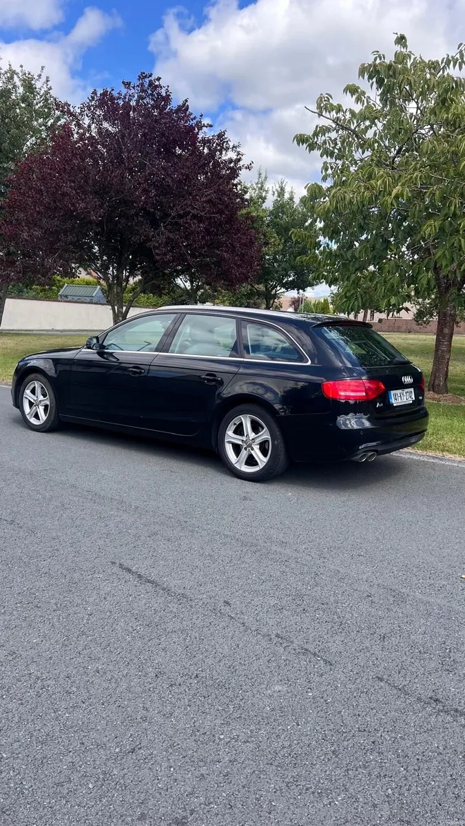 AUDI A4 2014 Estate / NEW NCT 05/27 - Image 2