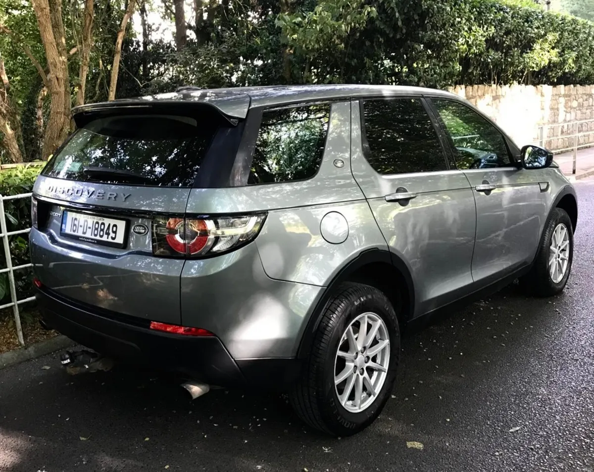 Land Rover Discovery Sport 4X4Automatic Commercial - Image 6