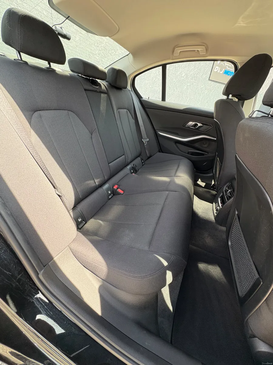 BMW 320D 2.0 X Drive 2020 Low KM - Image 6