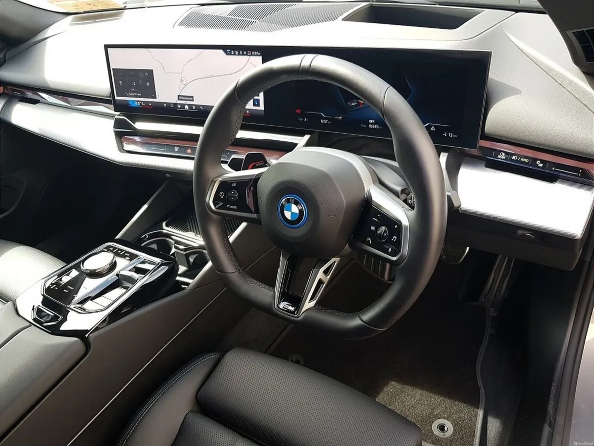 BMW 5-Series i5 eDrive40 M Sport - Image 6