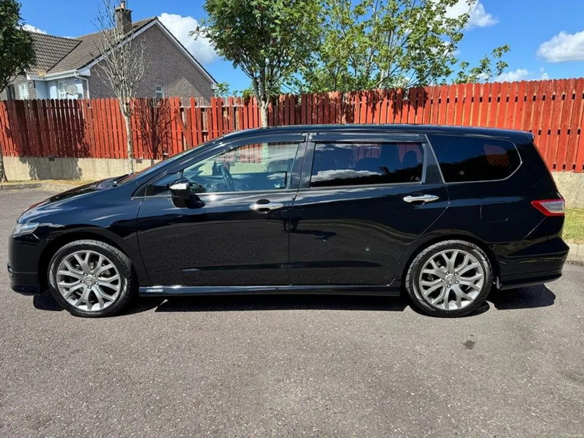 2011 Honda Odyssey - Image 6