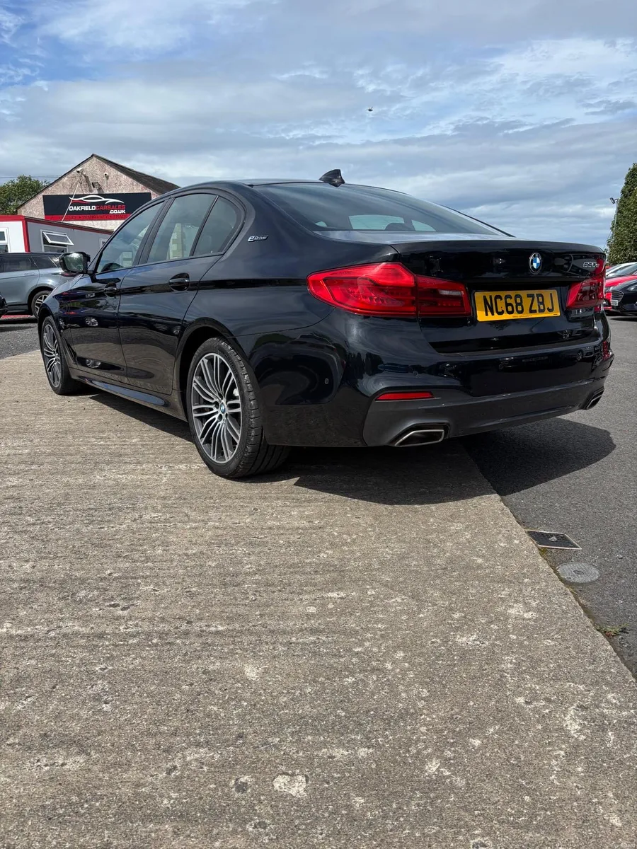 2019 BMW 5-Series 530e Plug In Hybrid LOW MILES - Image 5