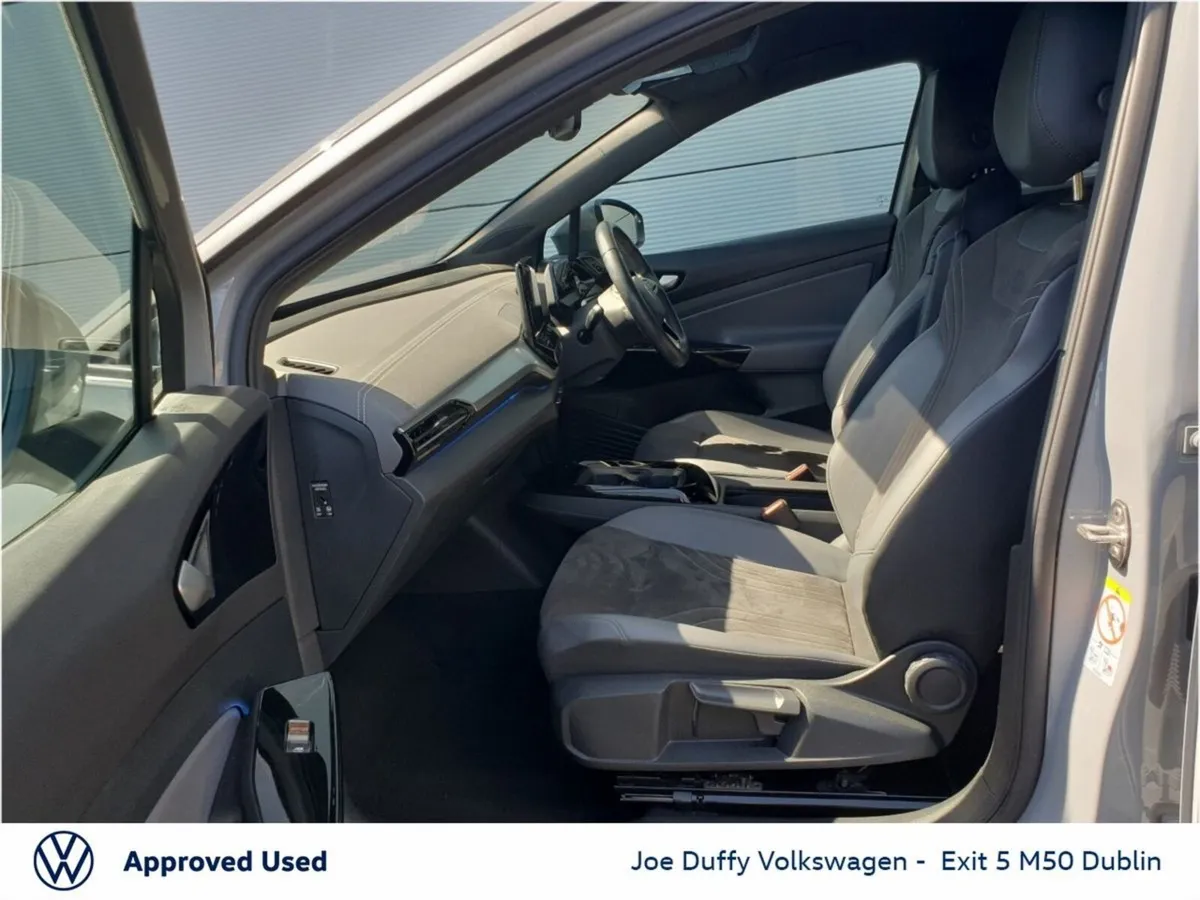 Volkswagen ID.4 LIFE DX 77kWh 174HP AUTO - Image 4