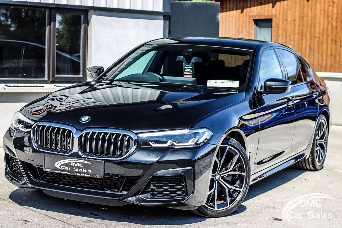2022 BMW 5 SERIES LCI AUTO - Image 1