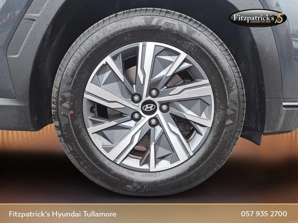 Hyundai Tucson Comfort Plus 1.6 Diesel. €2,000 Scr - Image 3