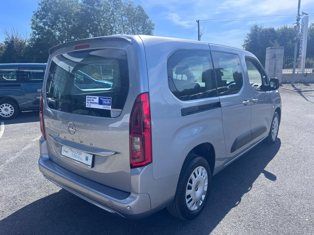 Opel Combo Auto Taxi Spec, WAV - Image 6