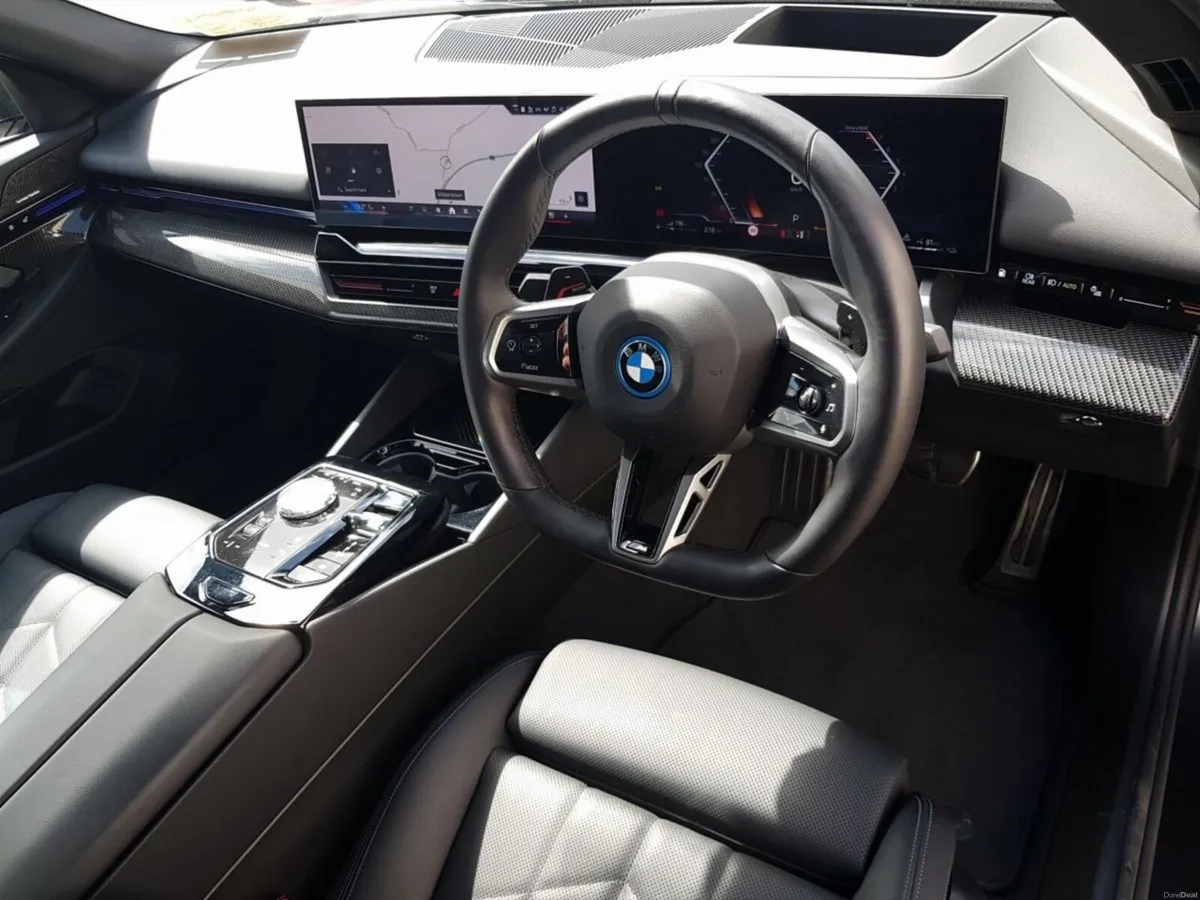 BMW 5-Series 530e M Sport - Image 4