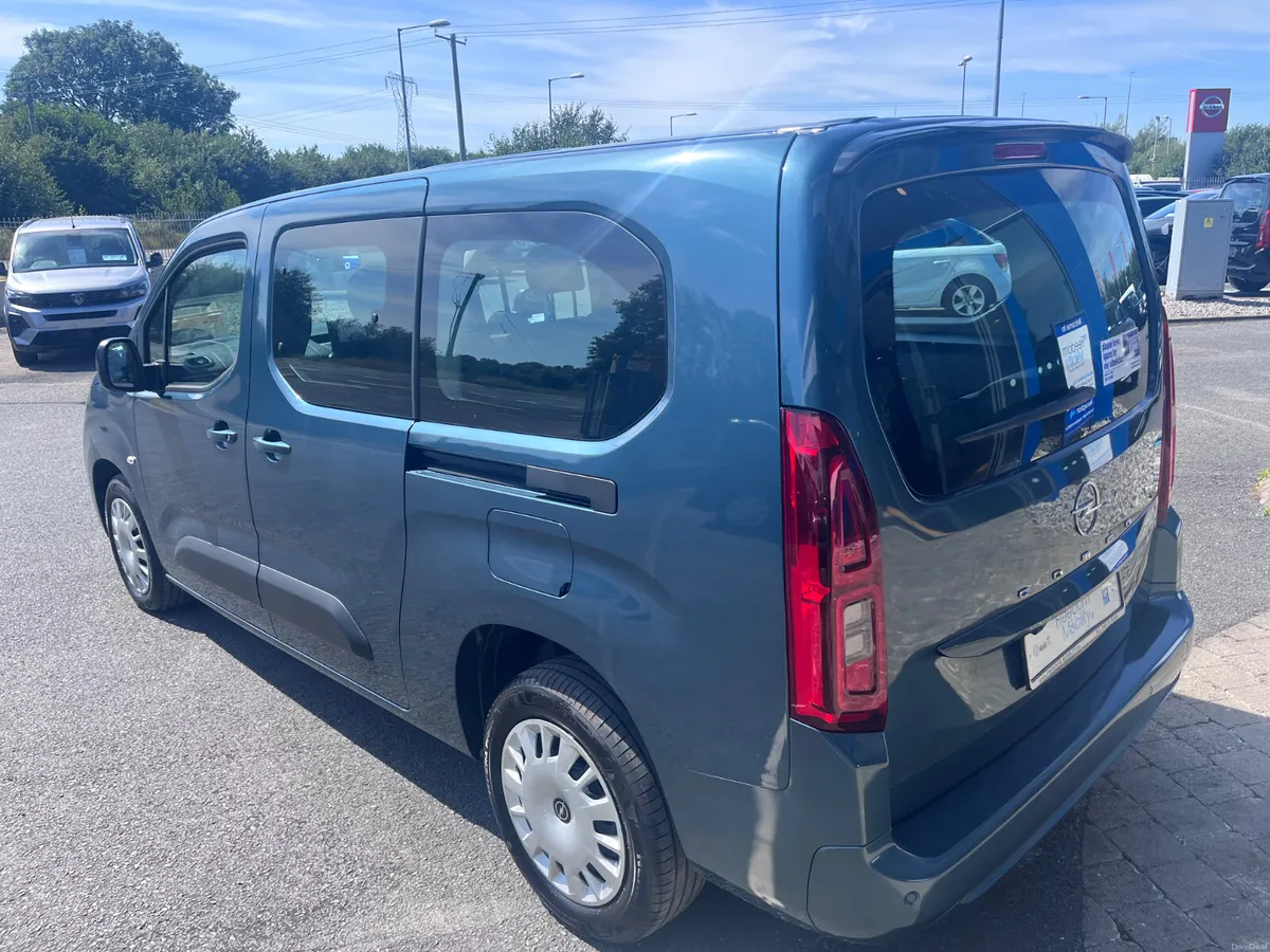 Opel Combo  Auto Taxi Spec, WAV - Image 4
