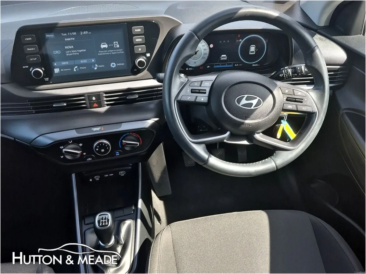Hyundai i20 Delux Plus 1.2 Petrol 5dr - Image 3