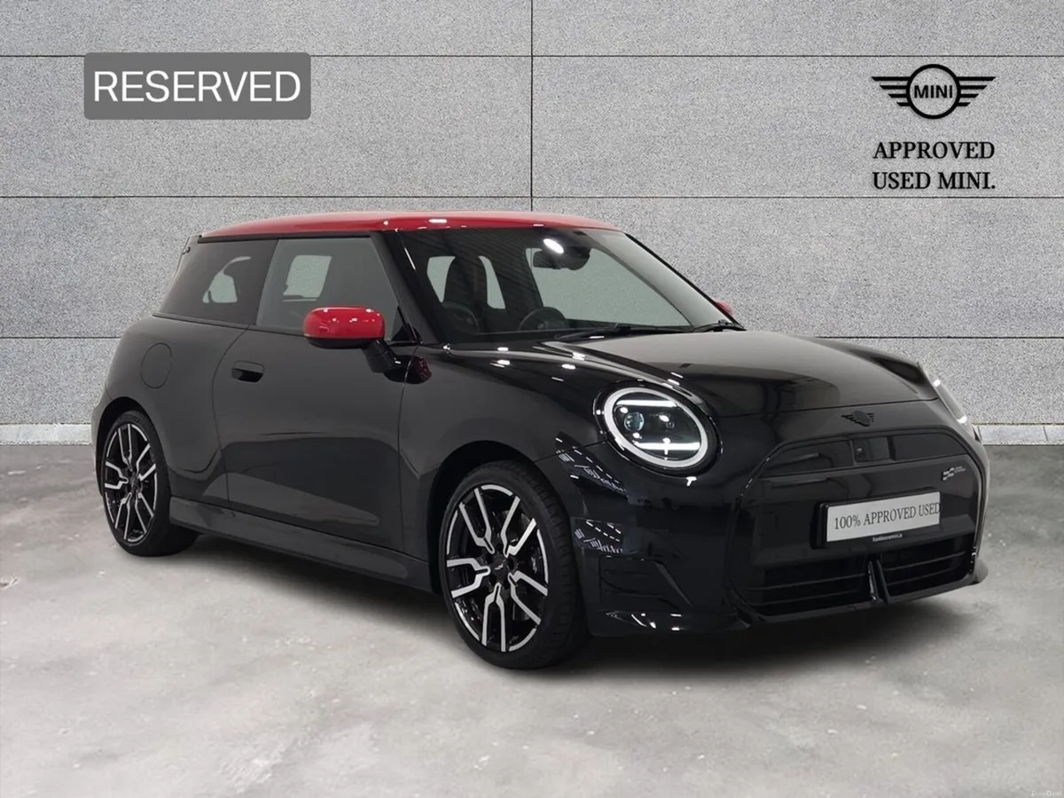 Mini Cooper Cooper SE - Image 1