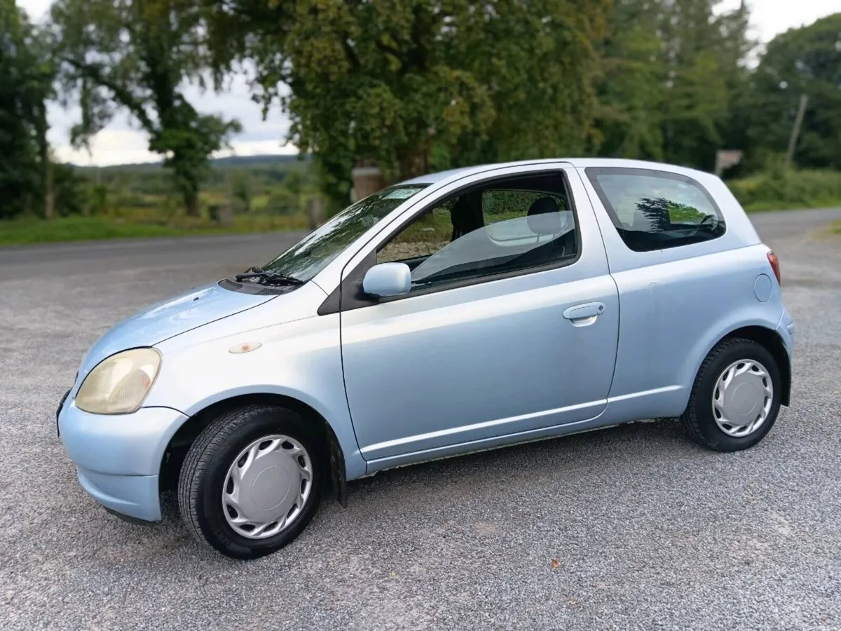 Toyota Yaris 05 1L - Image 2