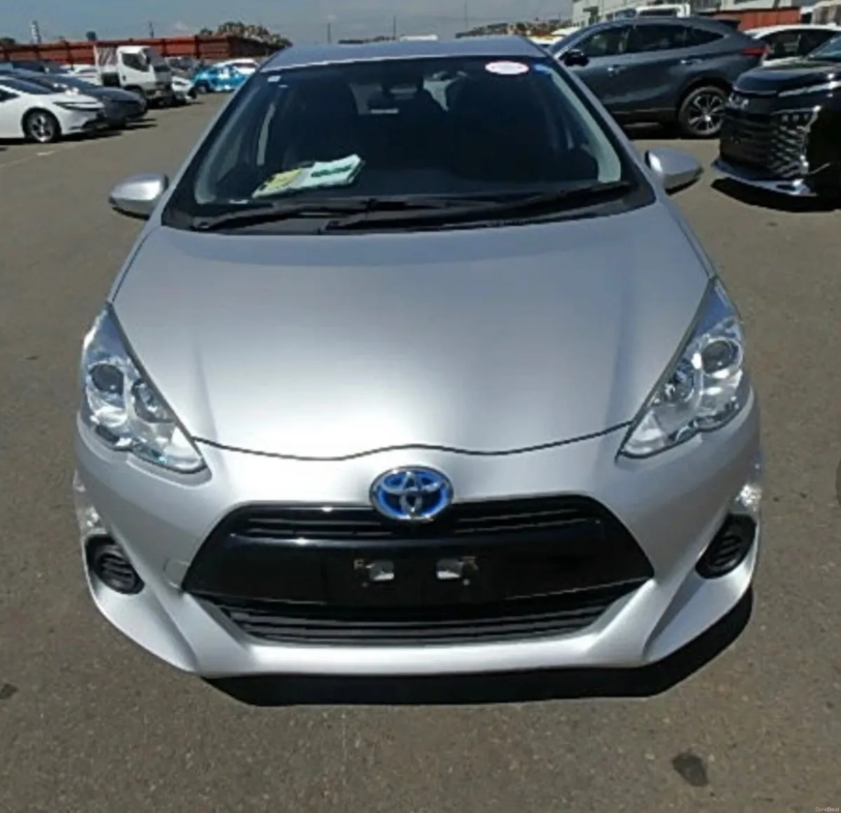 🔵 Toyota Aqua 1.5 Petrol Hybrid Automatic Low Km - Image 1
