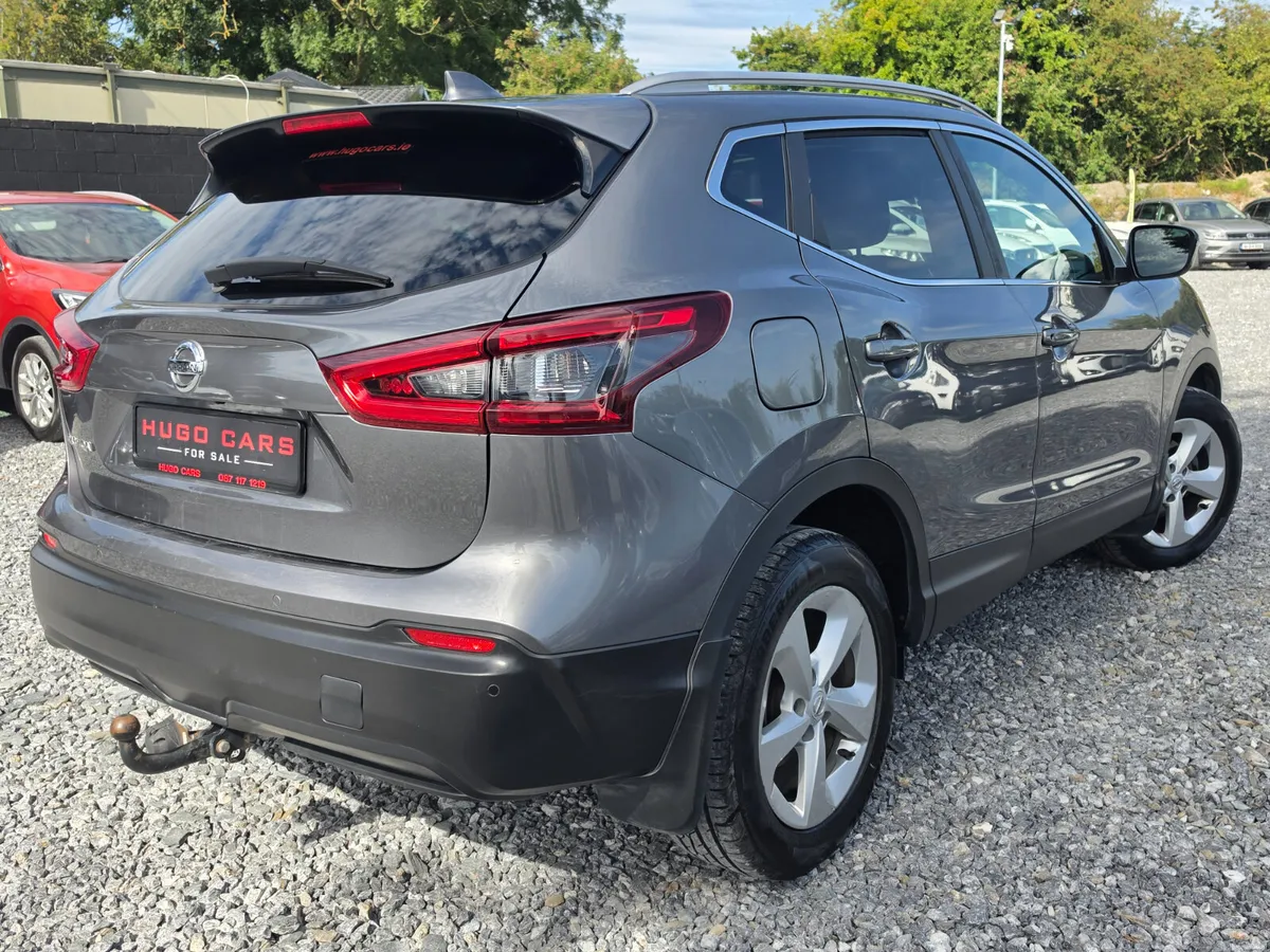 2019 Qashqai 1.3 Automatic/FSH/High spec/Warranty - Image 2